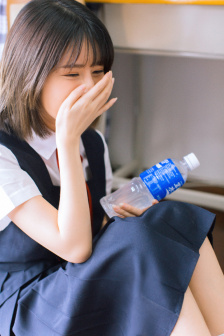 裸体女兵36姿